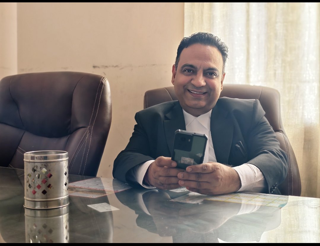 Advocate Manoj Sharma